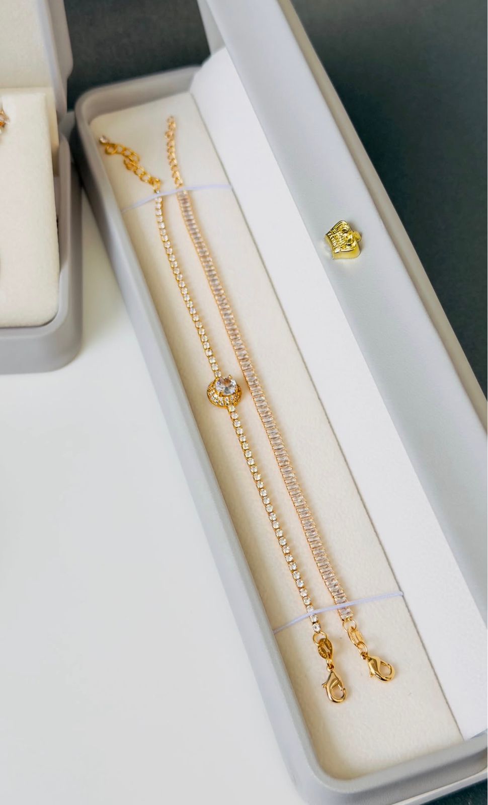 Pulseira Riviera Dourada com Zircônia