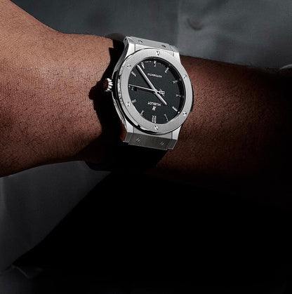 HUBLOT CLASSIC FUSION TITANIUM