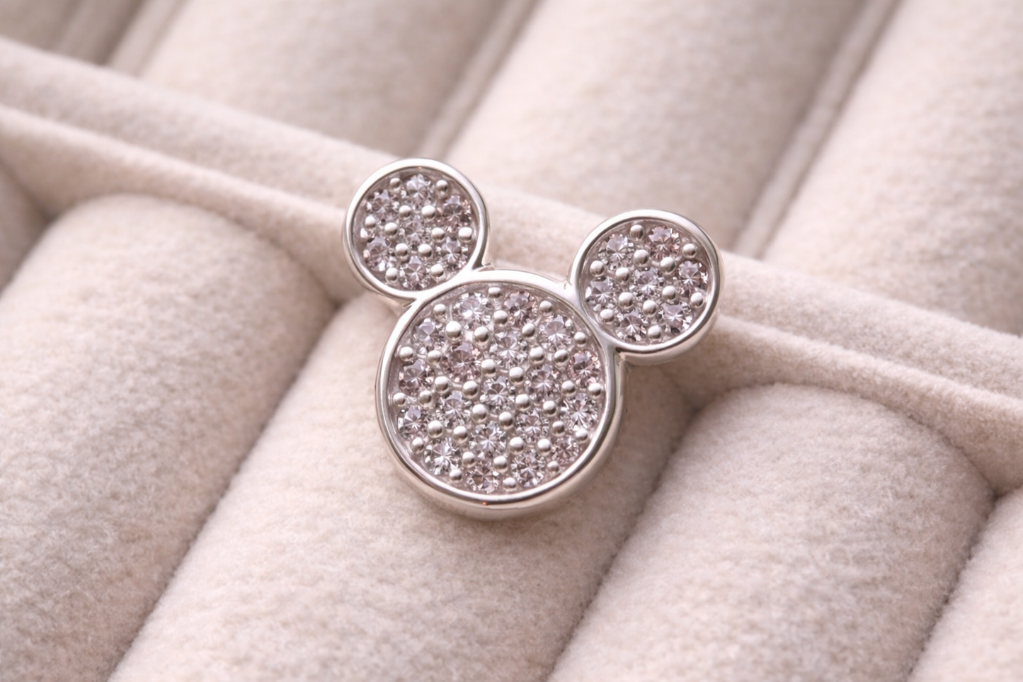 Berloque Mickey Prata 925 com Zircônias