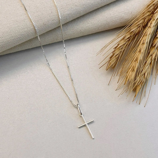 Corrente Veneziana com Pingente de Cruz