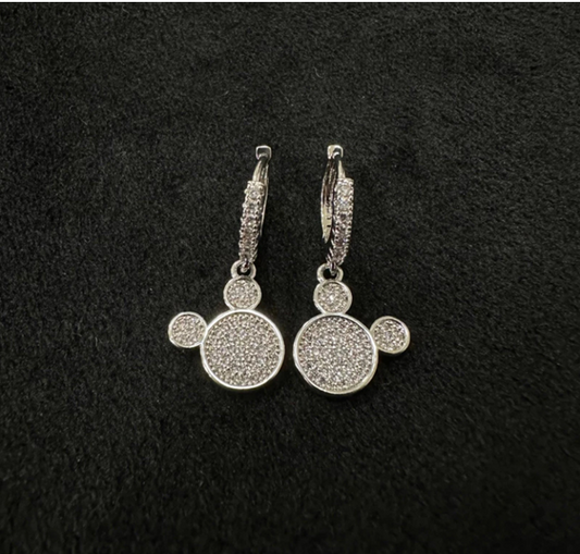 Brinco Mickey Cravejado Premium