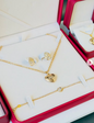 Conjunto Feminino Dourado Coração com Strass