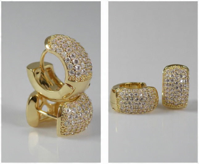 Brinco Dourado Cravejado